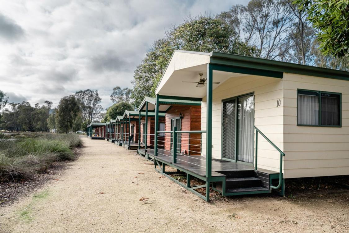 Victoria Lake Holiday Park Shepparton Exteriör bild