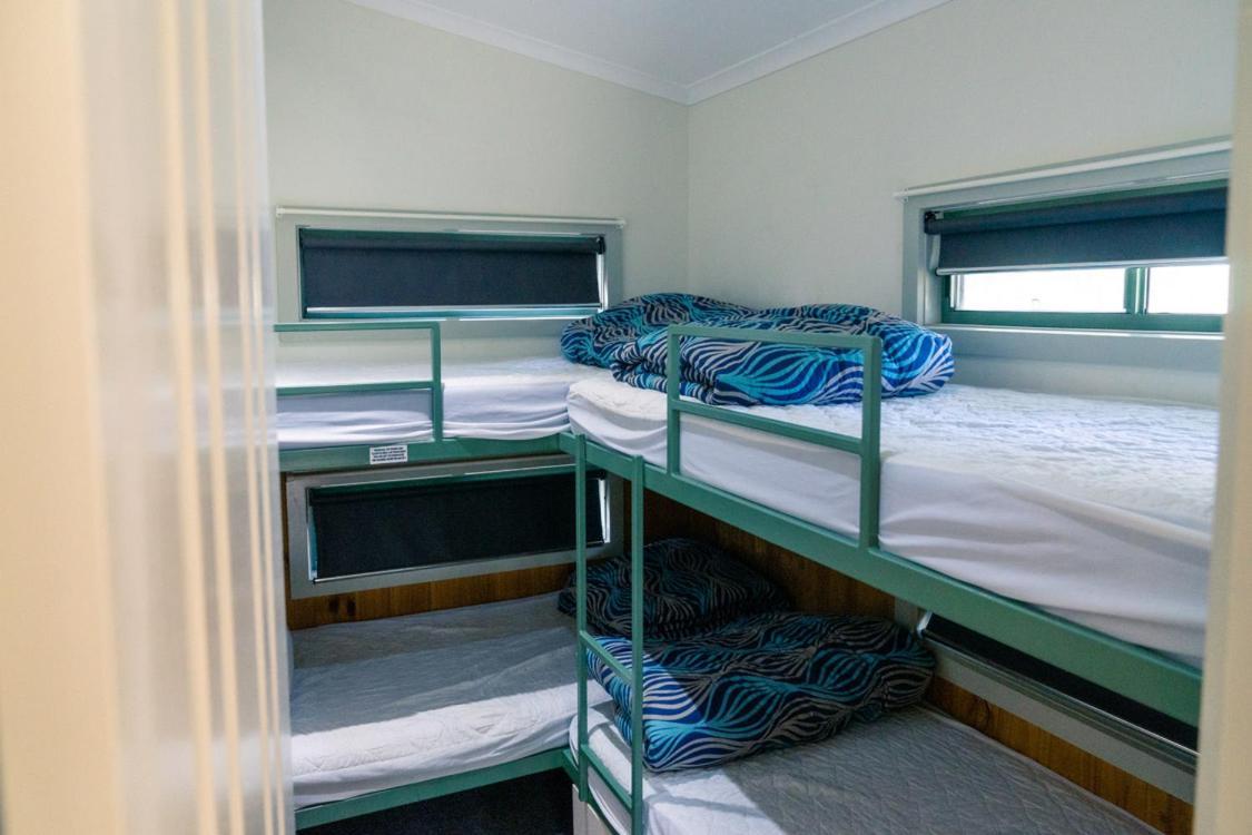 Victoria Lake Holiday Park Shepparton Exteriör bild