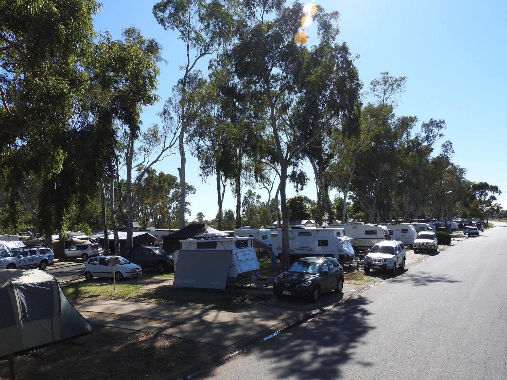 Victoria Lake Holiday Park Shepparton Exteriör bild