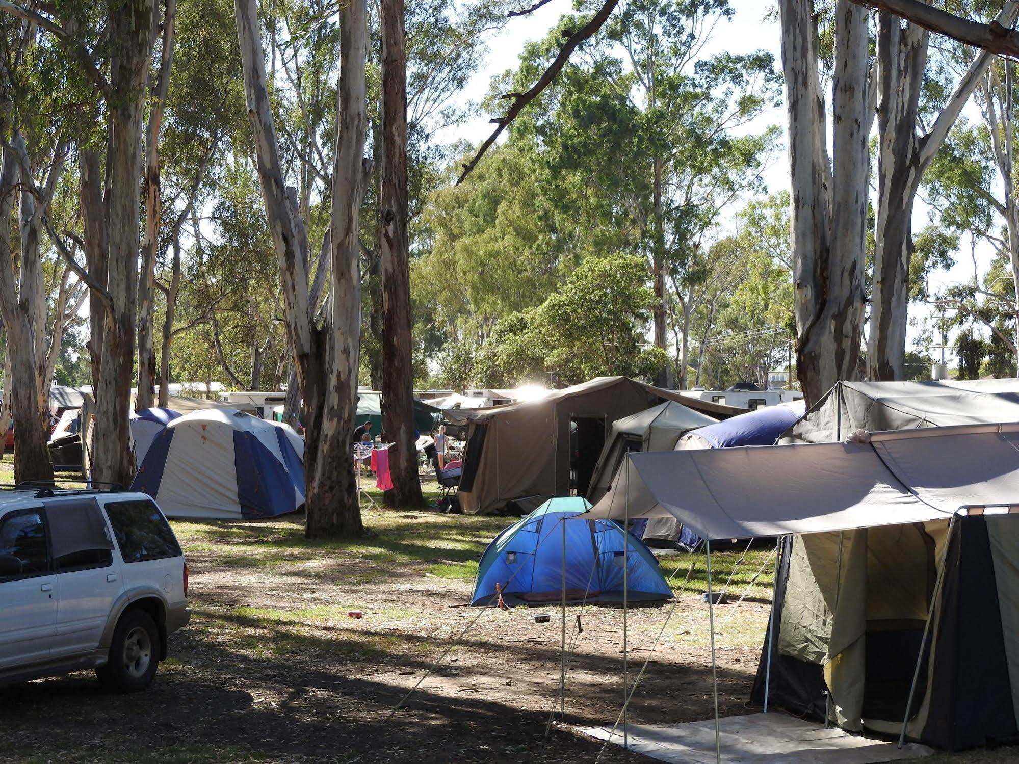 Victoria Lake Holiday Park Shepparton Exteriör bild